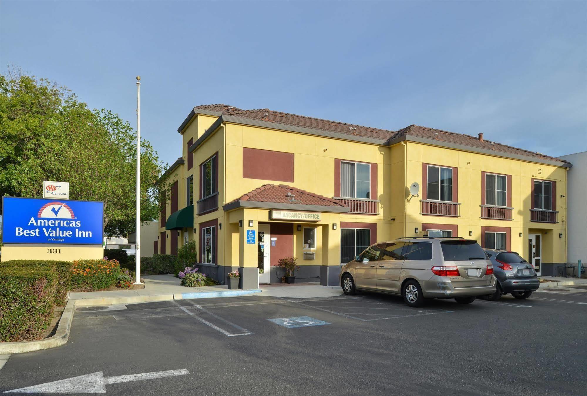Americas Best Value Inn Сънивейл Екстериор снимка